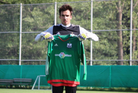 FC Neftchi sign Croatian goalkeeper 